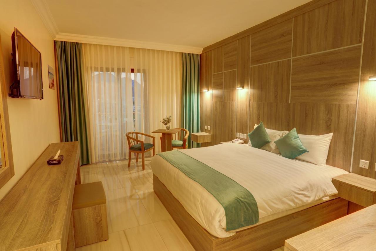 Turquoise Hotel Akaba Eksteriør bilde