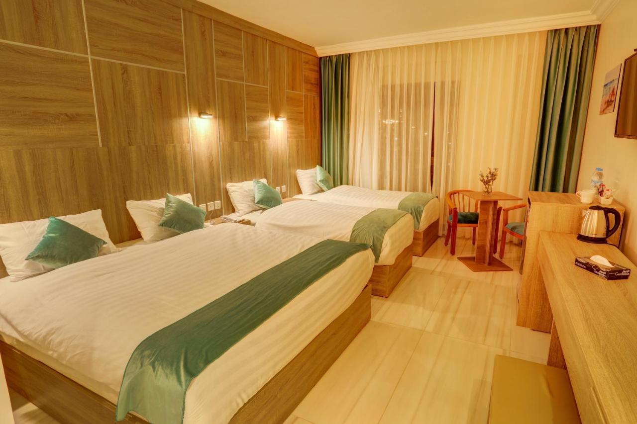 Turquoise Hotel Akaba Eksteriør bilde